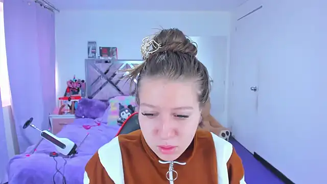 Luna Analya online show from February 11, 2:07 pm