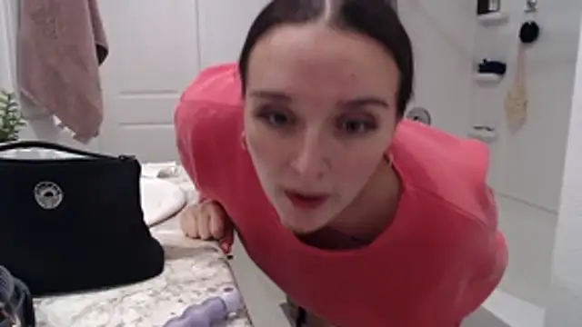 halostar online show from March 30, 2:44 am