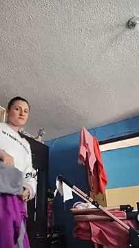 lindasyt online show from November 12, 2:15 pm