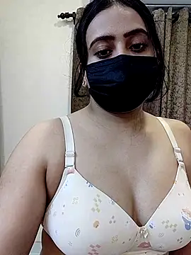 Snapshot of sexy_aaliya_hamidi chatting on October 31, 9:24 am sexy aaliya hamidi online show from October 31, 9:24 am