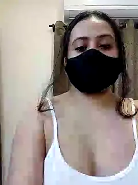 Snapshot of sexy_aaliya_hamidi chatting on September 24, 6:45 am sexy aaliya hamidi online show from September 24, 6:45 am