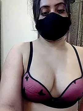 Snapshot of sexy_aaliya_hamidi chatting on October 23, 9:15 am sexy aaliya hamidi online show from October 23, 9:15 am