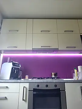 PalomaDesireee online show from April 21, 6:53 am