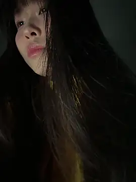 77momomo online show from April 24, 4:32 pm