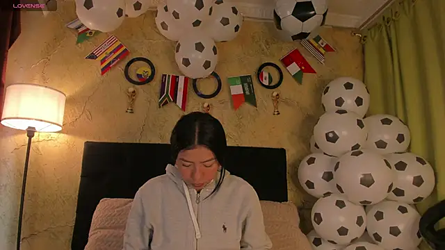Tiffany Nm online show from June 3, 2:33 pm