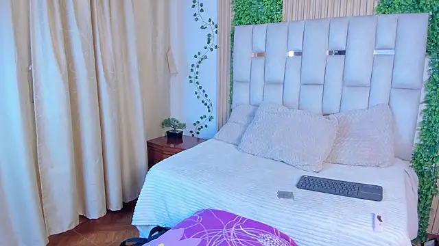 Jade Nmm online show from February 5, 12:52 pm