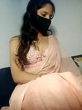 TheSassyGirl7 online show from November 12, 8:18 pm