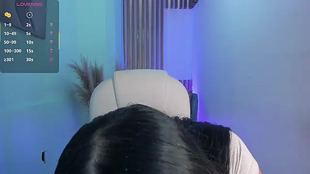 PauliinaBelle  online show from November 25, 1:13 pm