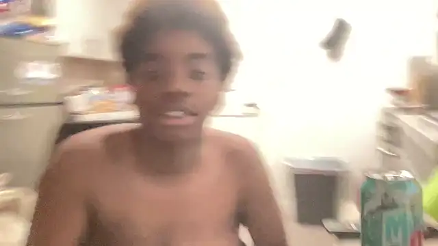 hoopluv00 online show from January 11, 1:10 am