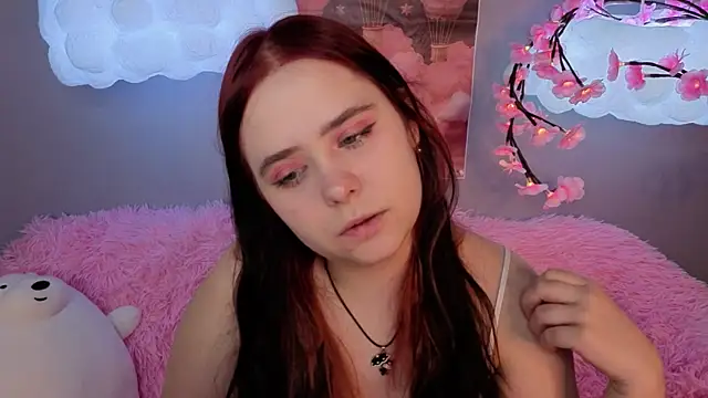 Alis Platt online show from March 14, 1:17 am