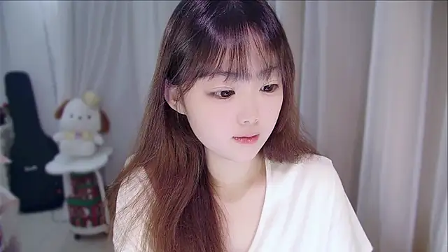 YUANYUAN-A online show from April 18, 12:18 pm