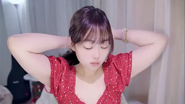 YUANYUAN-A online show from January 13, 7:25 am