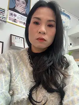 Baby-mmm online show from March 6, 6:52 am