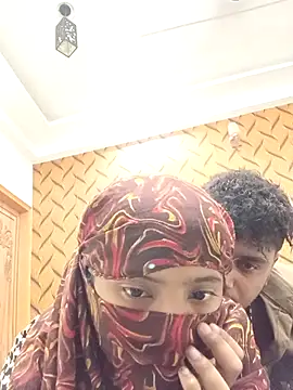 romantic couple1 online show from March 18, 1:21 am