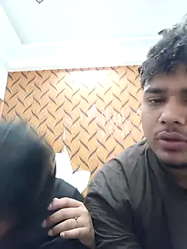 romantic couple1 online show from March 14, 1:17 am