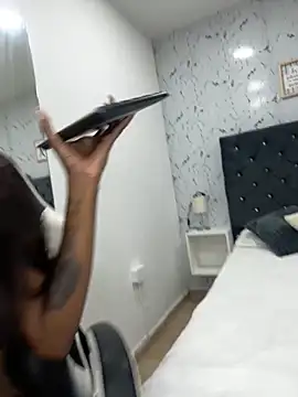 Alma Stevenson online show from December 3, 2:30 pm