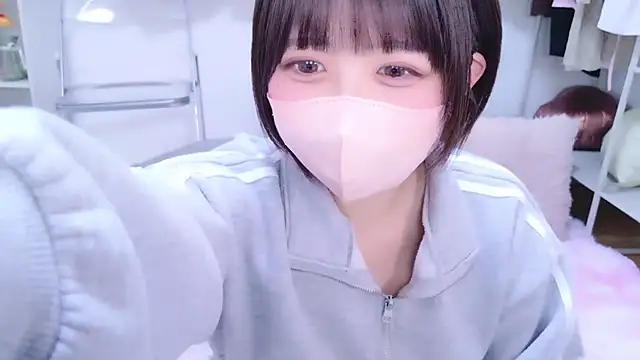 Hinata Sun online show from February 24, 9:46 pm