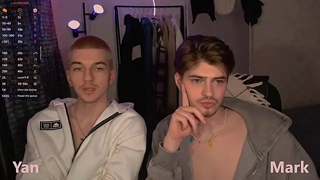 itsyanbb online show from November 14, 3:56 pm