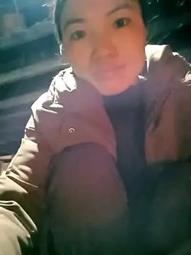 ngan-cute online show from March 12, 11:40 pm