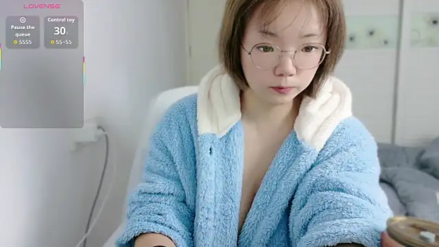 E-cup2 online show from November 9, 12:12 pm