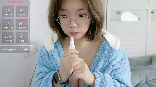 E-cup2 online show from November 4, 11:48 am