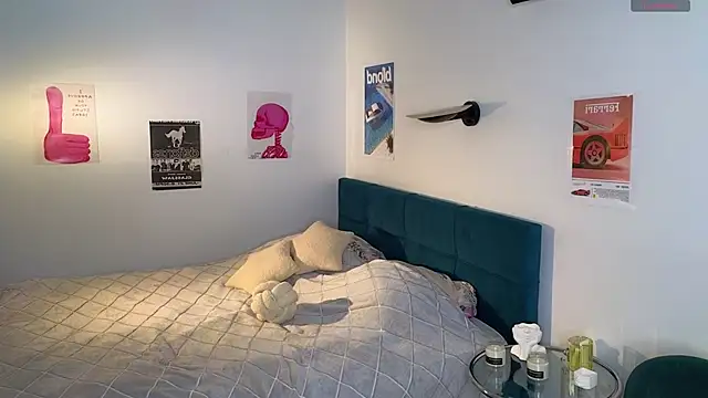 vixinp online show from October 22, 9:14 am