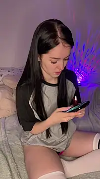 Veliora online show from January 13, 5:50 pm