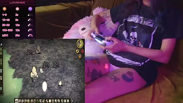 mmmminaDarling online show from May 26, 1:05 am