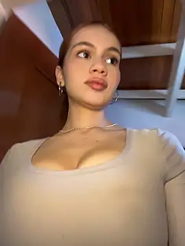 Marilyn scott online show from April 10, 3:18 pm