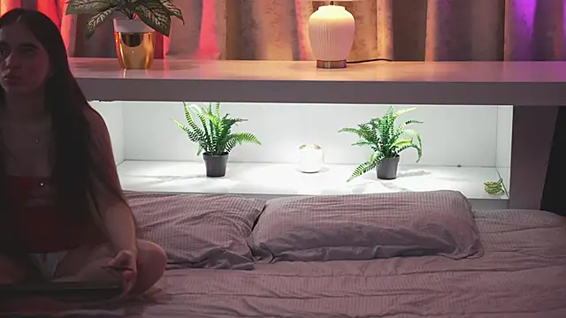 PopHouse  online show from April 6, 1:45 pm