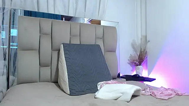 maraa X online show from February 3, 8:23 pm