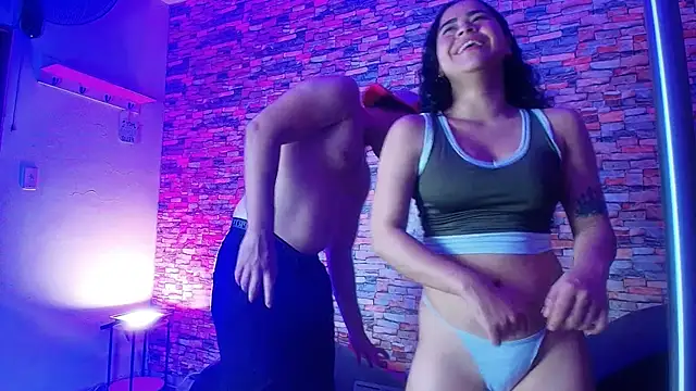 miiss  dulce online show from October 21, 1:48 pm
