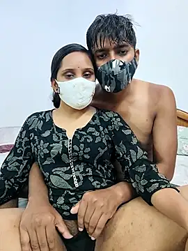 Miss Riya20 online show from July 18, 1:35 pm