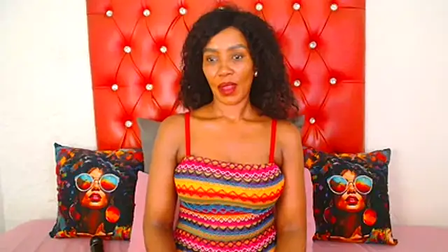 GaggingQueen32 online show from November 30, 2:05 am