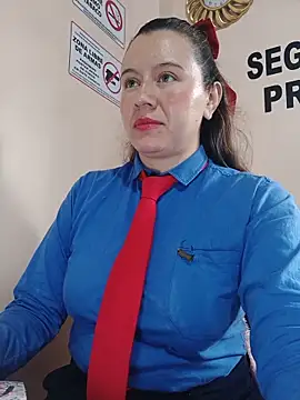 Hannah-colx online show from June 1, 6:20 pm
