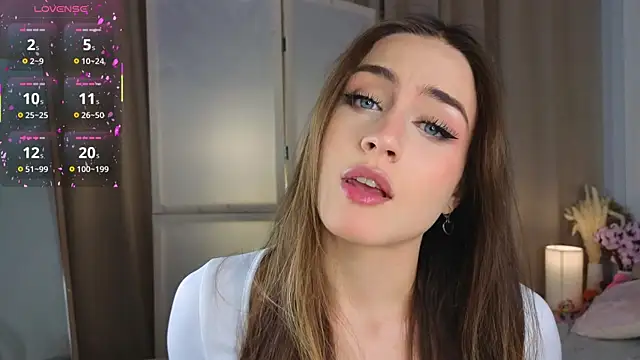 Moonlight1Sonata1 online show from November 14, 9:09 am