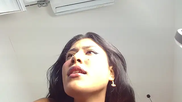 Snapshot of babilett chatting on October 20, 12:19 pm babilett online show from October 20, 12:19 pm