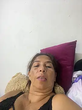 maleja23 online show from November 25, 2:47 am