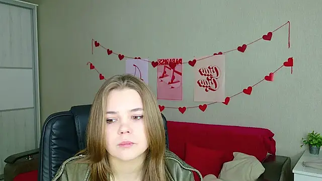 LeksaLove online show from April 19, 5:13 pm