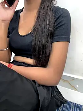Snapshot of cute_parii_ chatting on September 13, 1:30 pm cute parii  online show from September 13, 1:30 pm