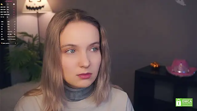 HongTomczak online show from November 5, 7:35 am