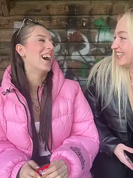 lisapeperoni online show from February 7, 2:54 pm