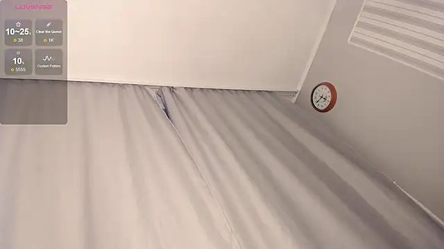 Liyafox online show from January 11, 11:15 am