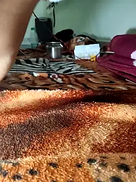 Hot pooja55 online show from February 3, 3:17 pm