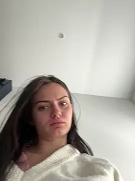 prettylittlefooxy online show from November 11, 12:46 pm