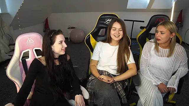  Lili 054 online show from September 22, 10:35 am