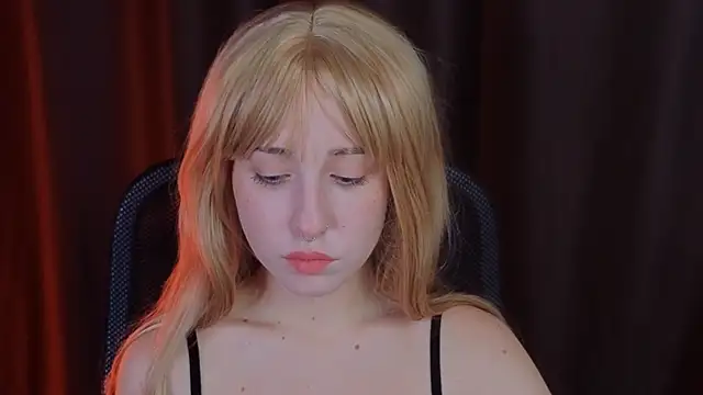 YukiMisa online show from November 8, 3:50 pm