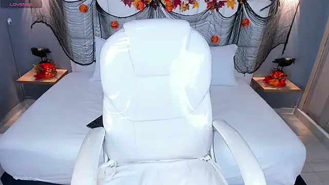 ScarletStarr online show from October 26, 4:41 am