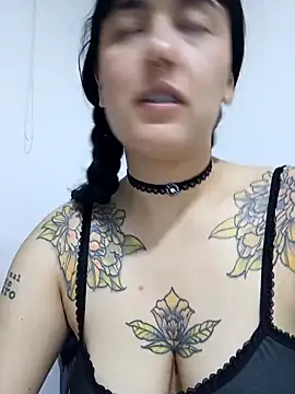 Jinx  x online show from November 13, 4:11 am