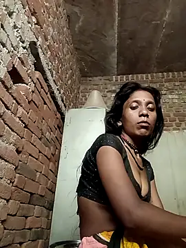 Snapshot of Xx_pooja chatting on September 14, 10:40 pm Xx pooja online show from September 14, 10:40 pm